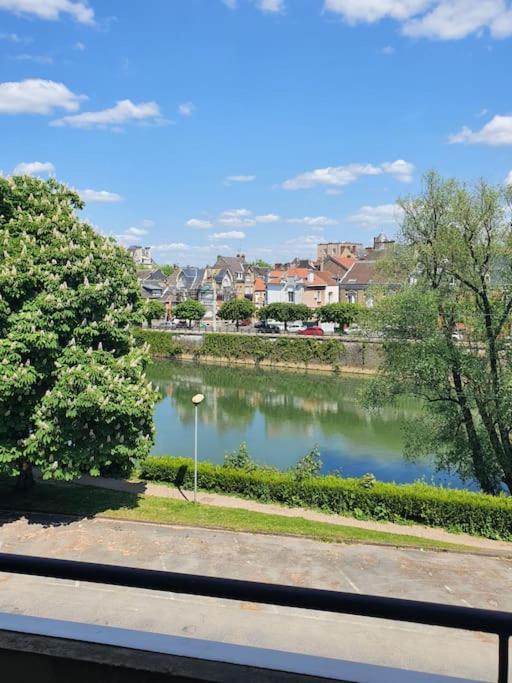 Le Studio Du Quai Charleville-Mézières エクステリア 写真
